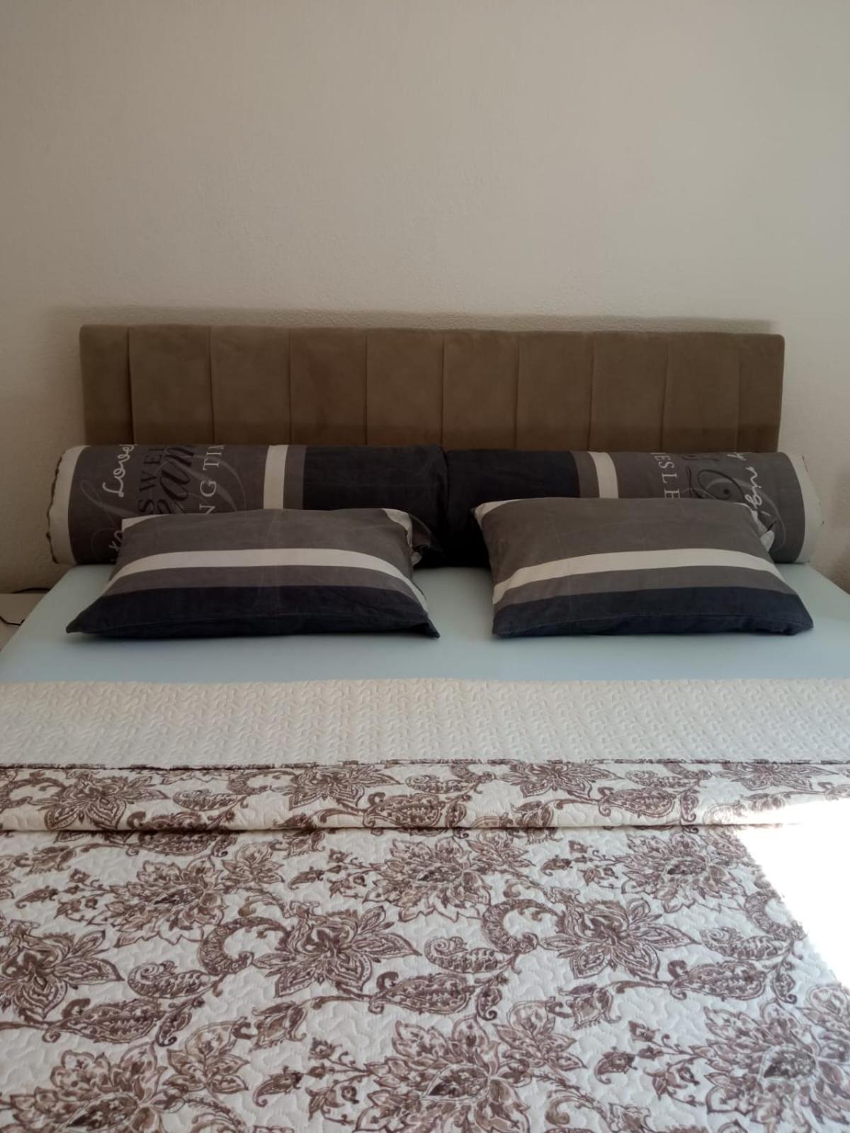 Apartman "Em" Bihać Esterno foto