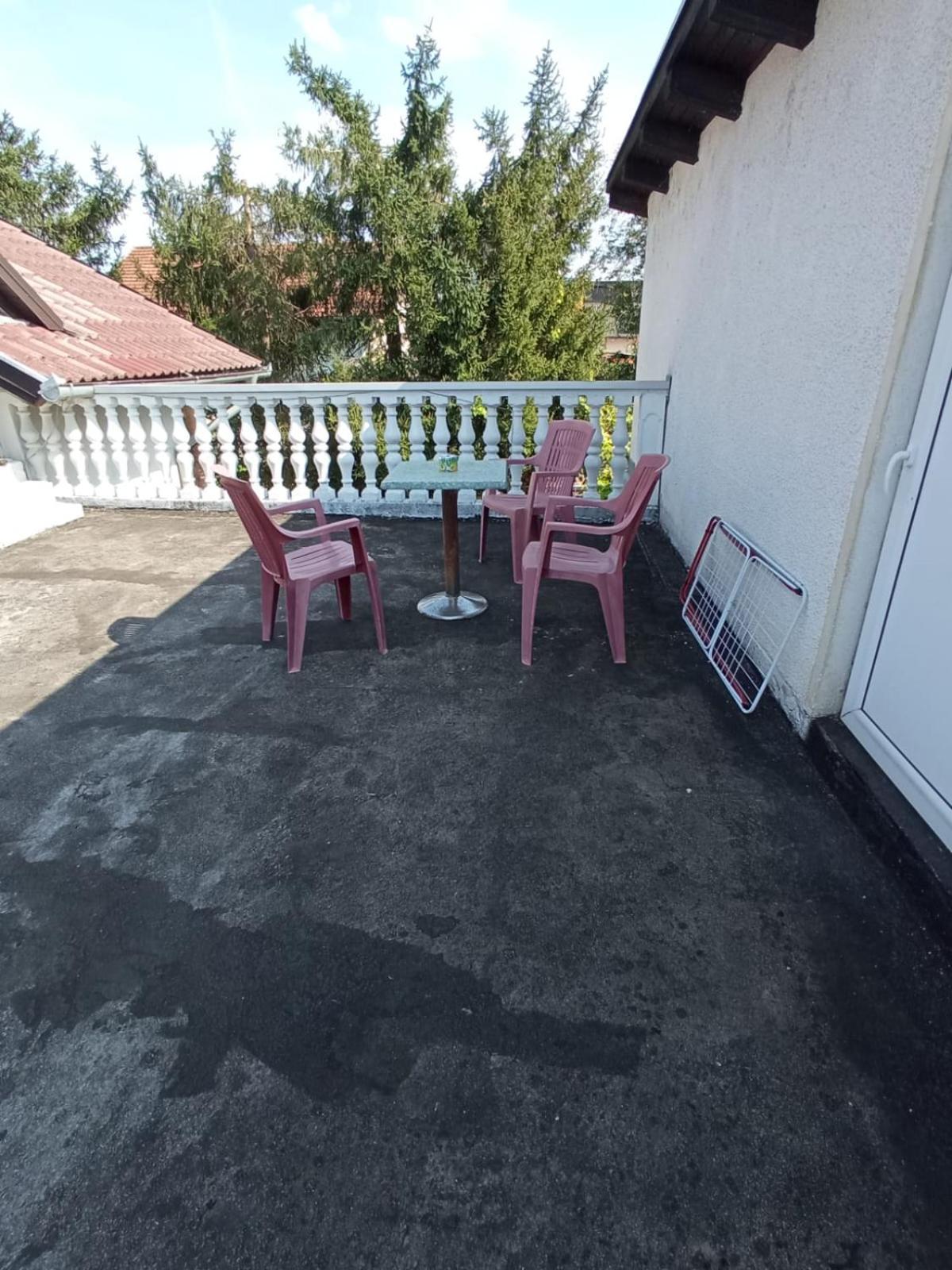 Apartman "Em" Bihać Esterno foto